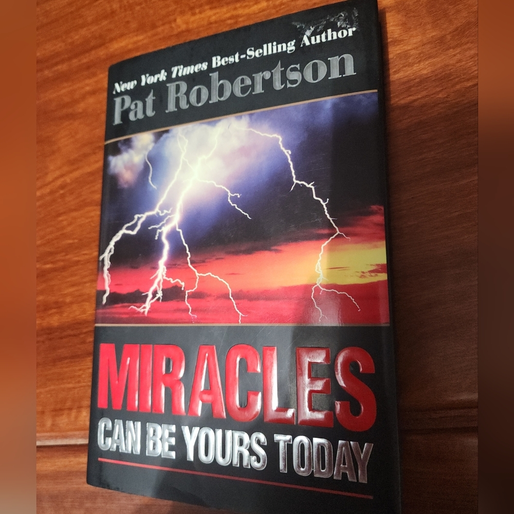 Miracles Can Be Yours Today by Pat Robertson (Like New!)